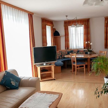 Pension Hiesel-Villa Untersbergblick Anthering Экстерьер фото