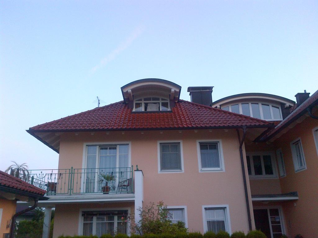 Pension Hiesel-Villa Untersbergblick Anthering Номер фото