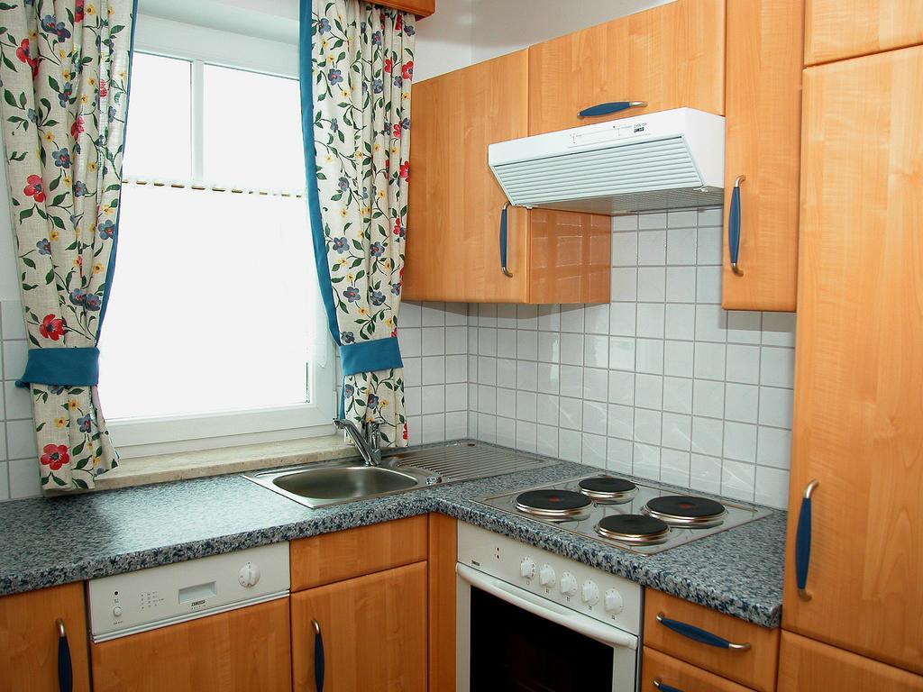 Pension Hiesel-Villa Untersbergblick Anthering Номер фото